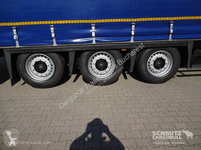 Semirimorchio Schmitz Cargobull Curtainsider...