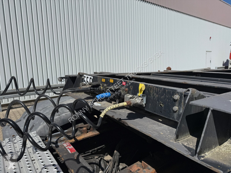 Semitrailer LAG 0-3-39 CD Containerchassis...
