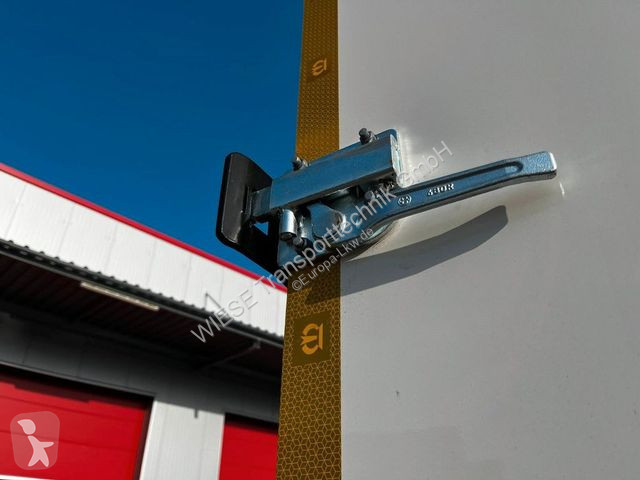 Semitrailer Krone Koffer mit Ladebordwand...