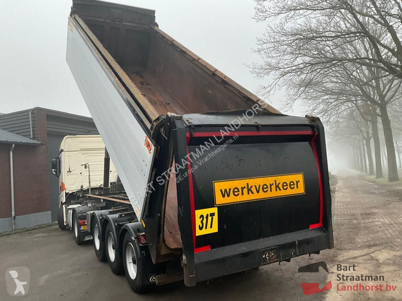 Semiremorca AJK N/A 3 assen 9 Ton Geisoleerde...