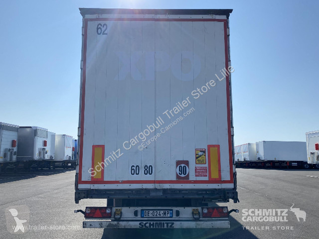 Semitrailer Schmitz Cargobull Semitrailer...
