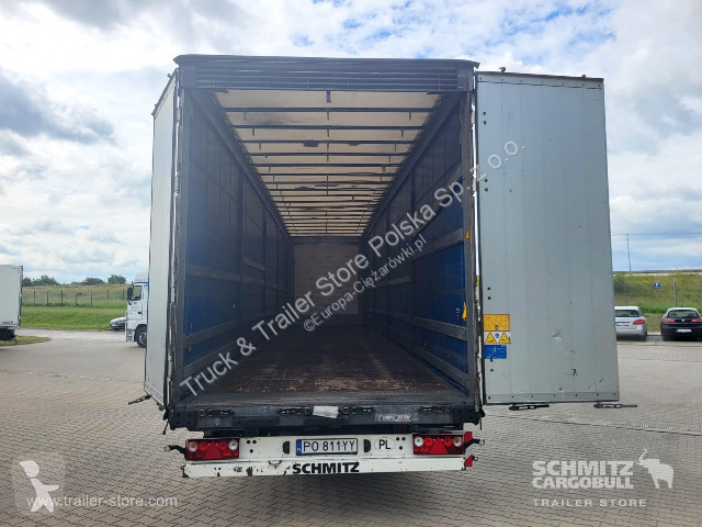 Oplegger Schmitz Cargobull Schiebeplane Mega