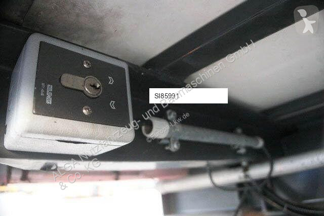 نصف مقطورة Sommer 2-Achser, elektr. Rolltor,...