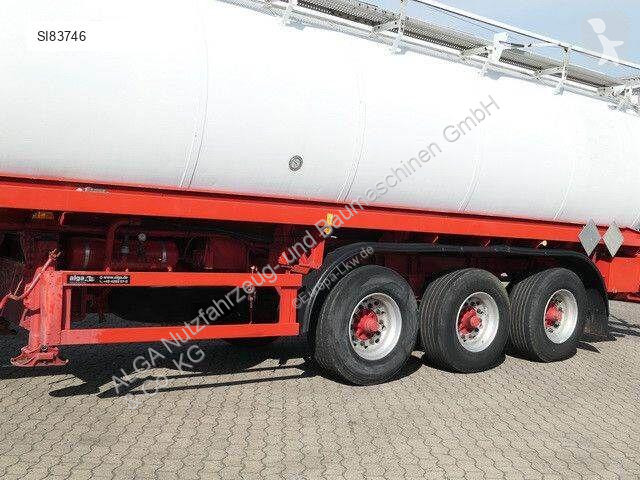 Semitrailer Esterer 32.700ltr., Sening...