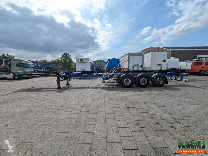 Semiremorca Broshuis MFCC 3-Axle SAF - Lift...