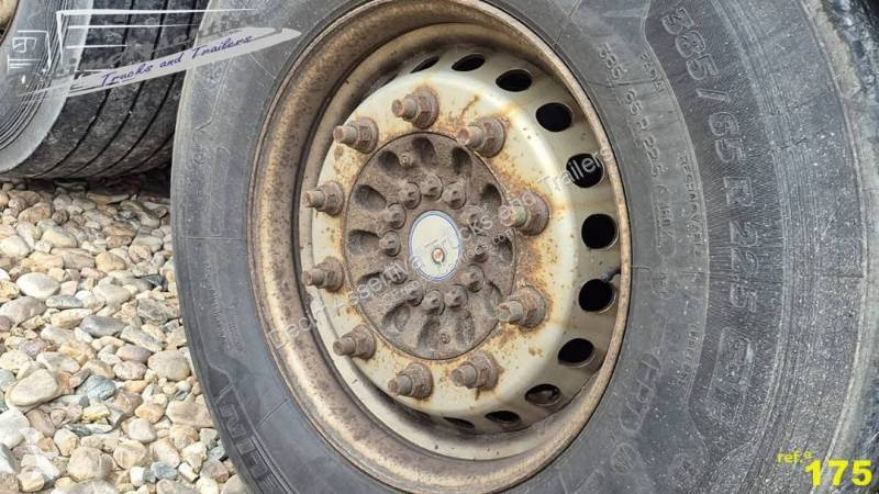 Semi reboque SRT