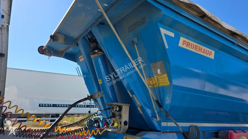 Semitrailer Fruehauf  Benne 38 T – 3 essieux
