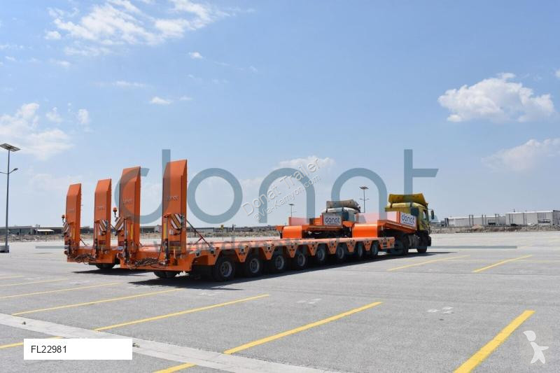 Semiremorca Donat 8 axle lowbed with hydraulic...