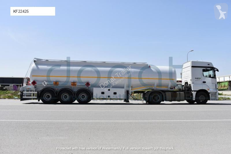 Semi reboque Donat Aluminum Fuel Tanker with...