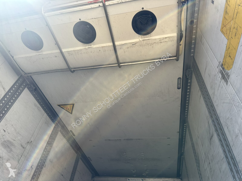 Oplegger Schmitz Cargobull SKO 24/L-13.4 FP 60...