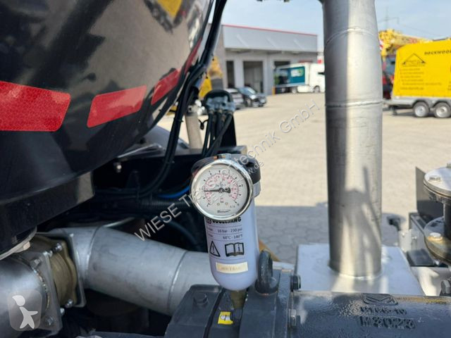 Semitrailer Kässbohrer K.STN L 30 Edelstahl...