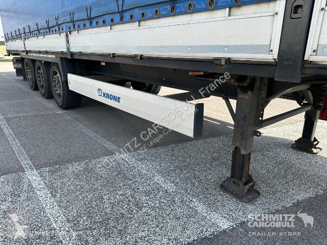 Semitrailer Krone Semitrailer Curtainsider...