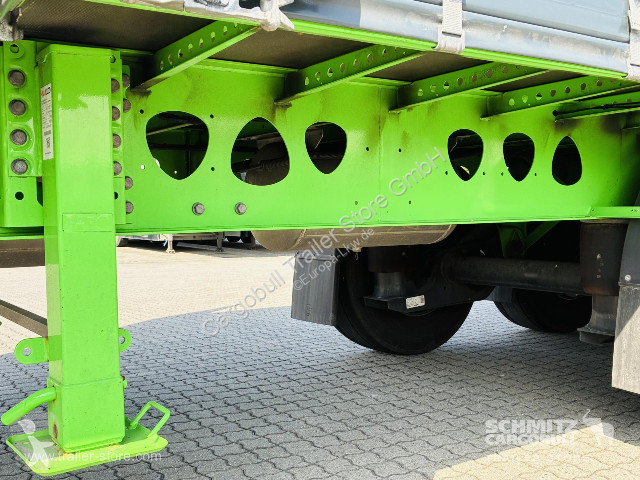 Semitrailer Berger Curtainsider Standard Getränke