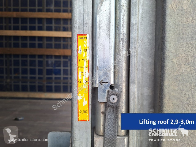 نصف مقطورة Schmitz Cargobull Curtainsider Mega
