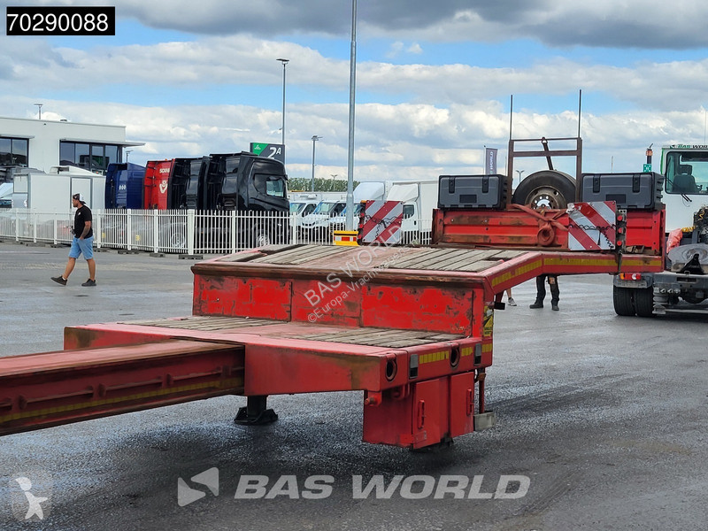 Semitrailer Kässbohrer LB3E Wheel Recess...