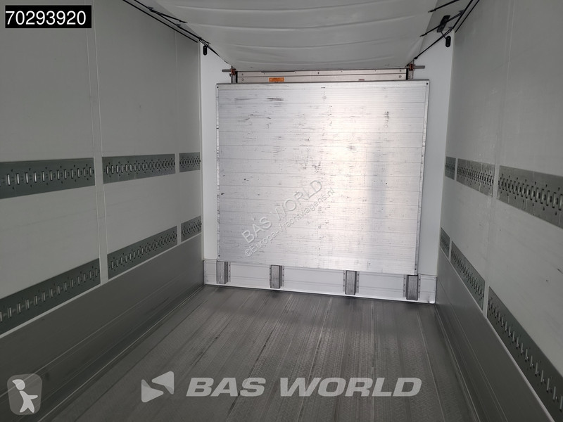 Semitrailer Schmitz Cargobull SCB*S3 Low Hours...