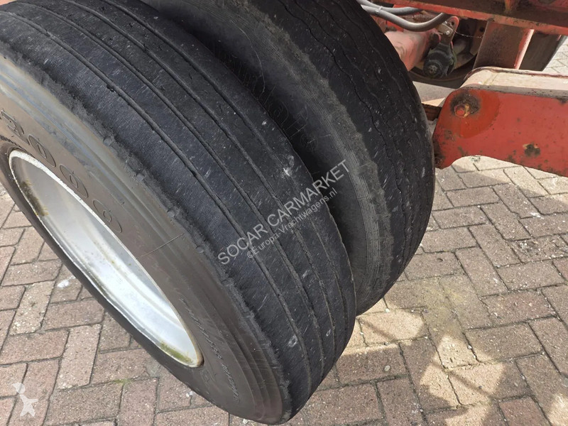 نصف مقطورة Pacton 2530 Steel Suspension