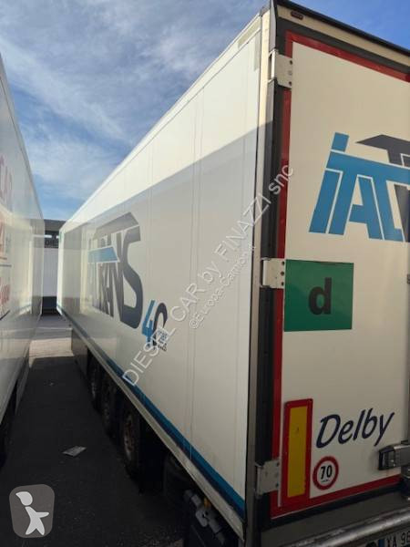 نصف مقطورة Schmitz Cargobull FRIGORIFERO