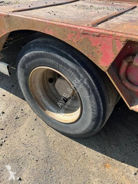 نصف مقطورة Castera SEMI REMORQUE PORTE ENGIN...