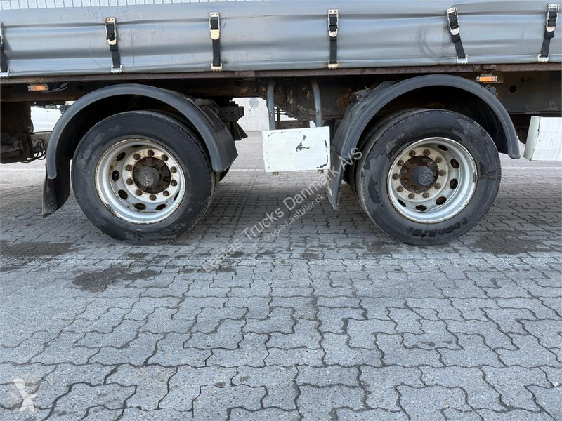 نصف مقطورة Krone Curtainsider / Planenauflieger