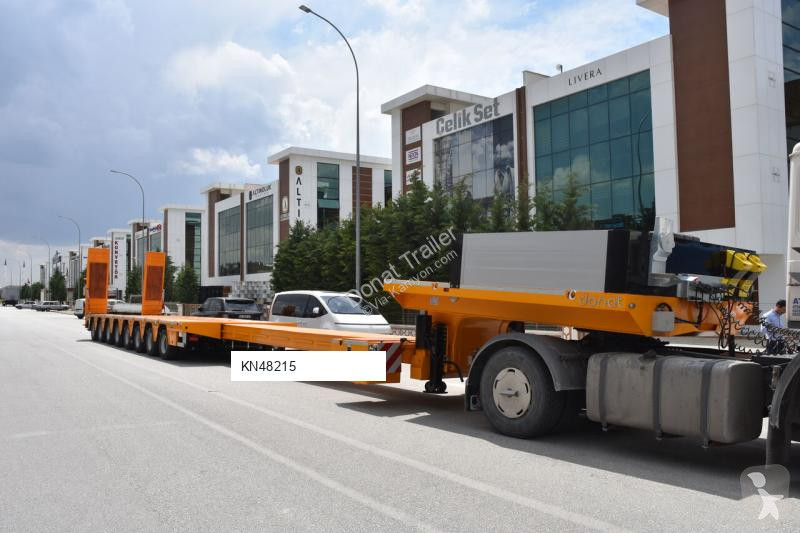 Donat 8 axle Heavy Duty lowbed with hydraulic...
