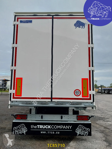 نصف مقطورة Hoet Trailer  HT.BOX