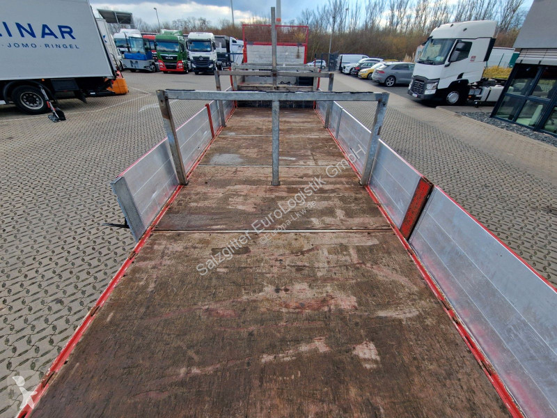 نصف مقطورة Fliegl SZS 270