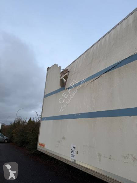 Semi remorque Fruehauf essieux SAF