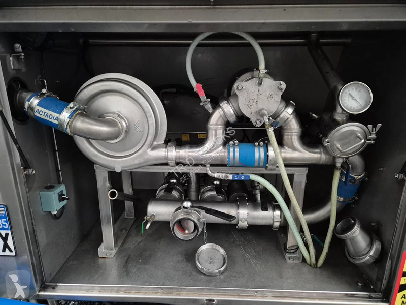 نصف مقطورة Maisonneuve 29000L INSULATED INOX...