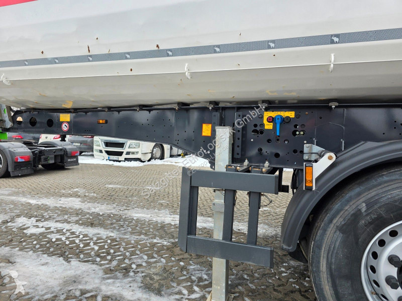 نصف مقطورة Schmitz Cargobull 24 SL 7.2 / Liftachse