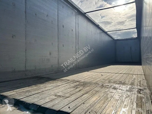 نصف مقطورة Kraker trailers 90m3 SAF 10mm NL APK...