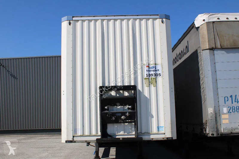Semi remorque Kässbohrer 3x axle + bpw