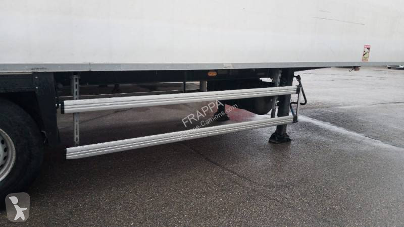 نصف مقطورة Lecitrailer