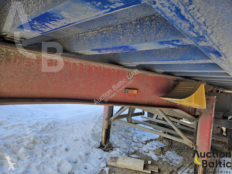 نصف مقطورة Schmitz Cargobull 24
