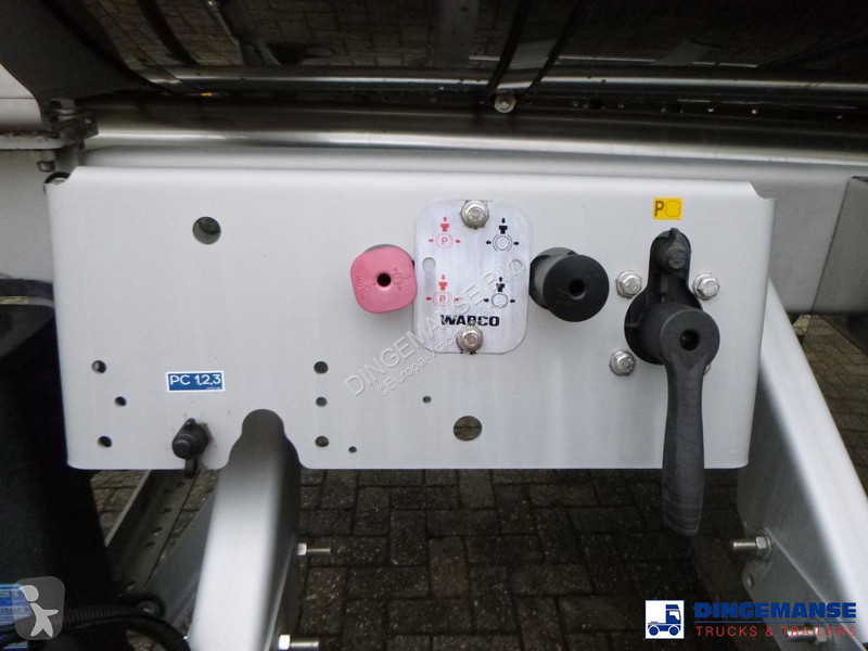 Semi remorque LAG Food tank inox 32 m3 / 3 comp...