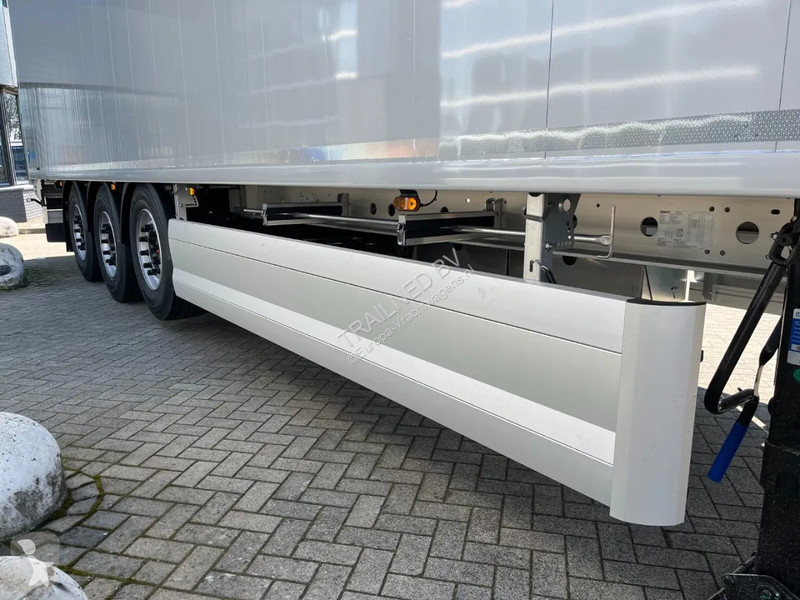 نصف مقطورة  K200 - 92m3 Liftas ALU chassis...