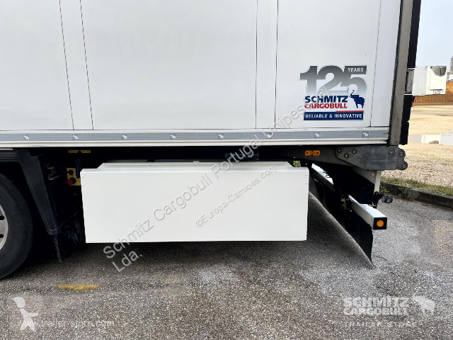 Полуприцеп Schmitz Cargobull Semitrailer Reefer...