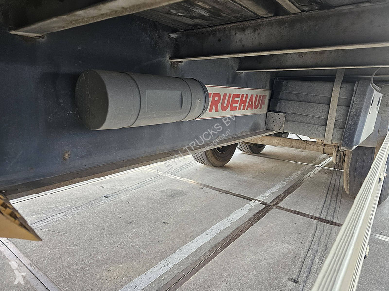 نصف مقطورة Fruehauf
