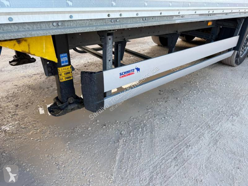 نصف مقطورة Schmitz Cargobull