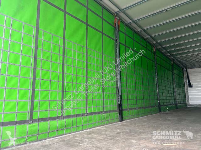 نصف مقطورة Schmitz Cargobull Curtainsider...