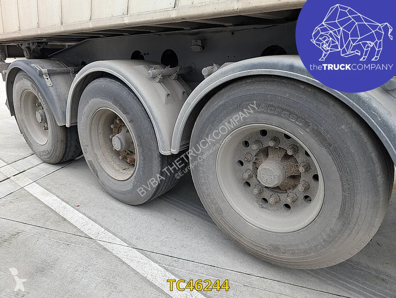 نصف مقطورة MOL