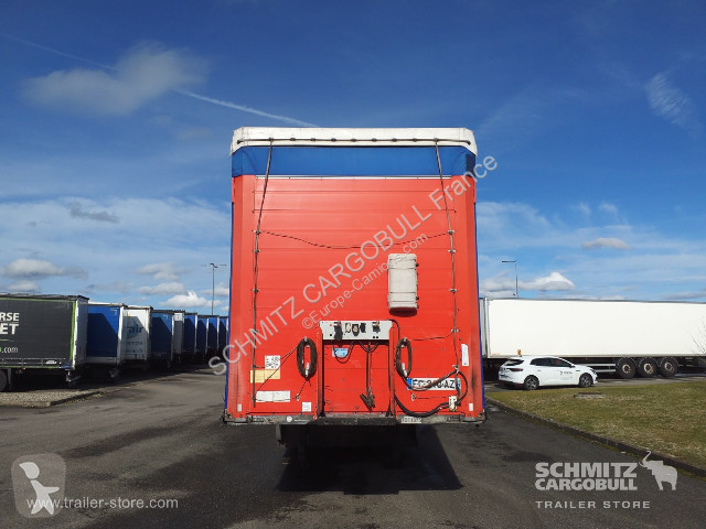نصف مقطورة Schmitz Cargobull Semitrailer...