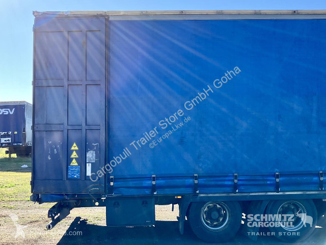 نصف مقطورة Krone Curtainsider Mega