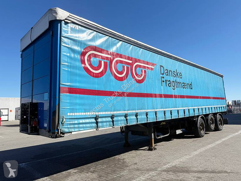Félpótkocsi  Curtainsider / City-Plane Stapler