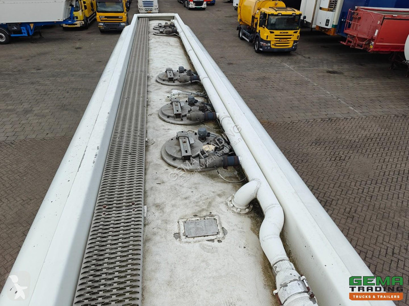 نصف مقطورة Burg BPO 13-30 Fuel Tank 50,500L - 5...