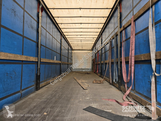 نصف مقطورة Schmitz Cargobull Semitrailer...