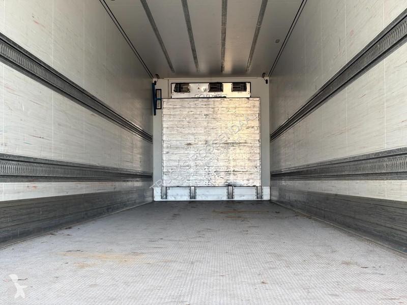 نصف مقطورة Schmitz Cargobull N/A + SCHMITZ...