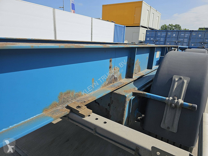 نصف مقطورة Renders CHASSIS PORTMASTER