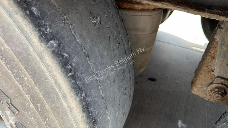 Semirremolque Krone 27 (DRUM BRAKES / FREINS...