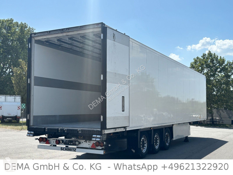 Semiremorca Schmitz Cargobull...